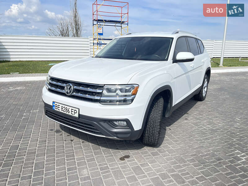 Позашляховик / Кросовер Volkswagen Atlas 2017 в Києві