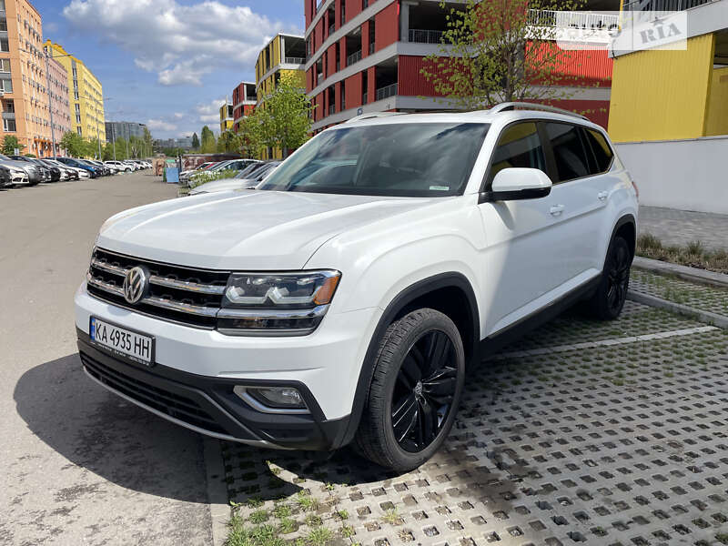 Позашляховик / Кросовер Volkswagen Atlas 2018 в Києві