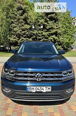 Позашляховик / Кросовер Volkswagen Atlas 2017 в Одесі
