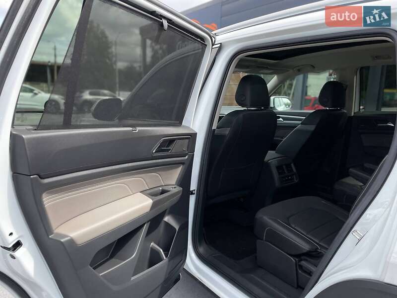 Внедорожник / Кроссовер Volkswagen Atlas 2021 в Ровно