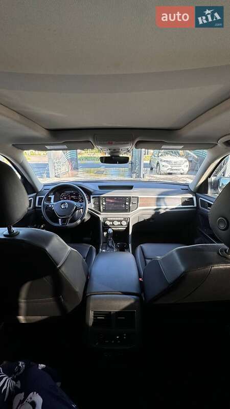 Внедорожник / Кроссовер Volkswagen Atlas 2018 в Коростене