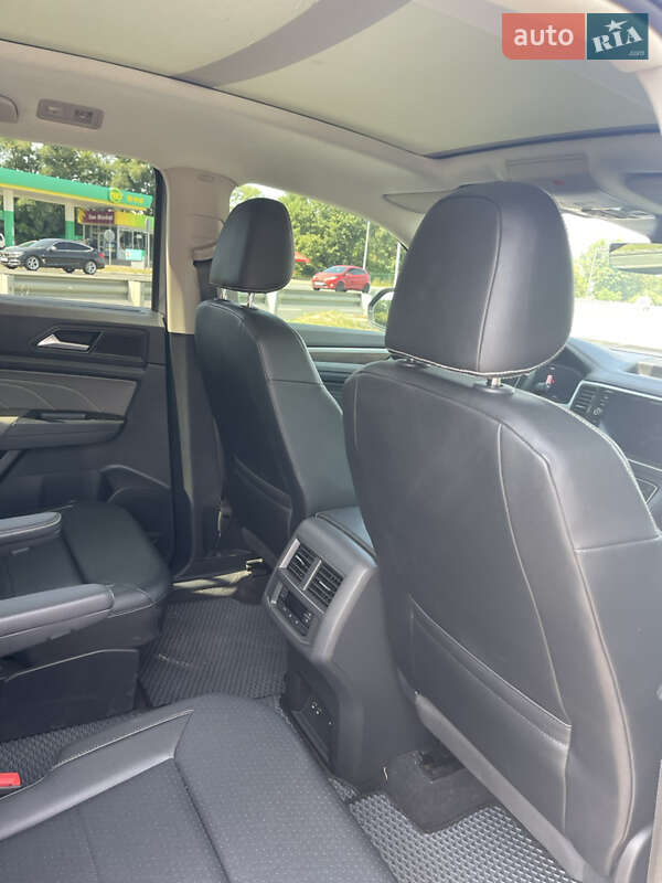 Внедорожник / Кроссовер Volkswagen Atlas 2020 в Киеве