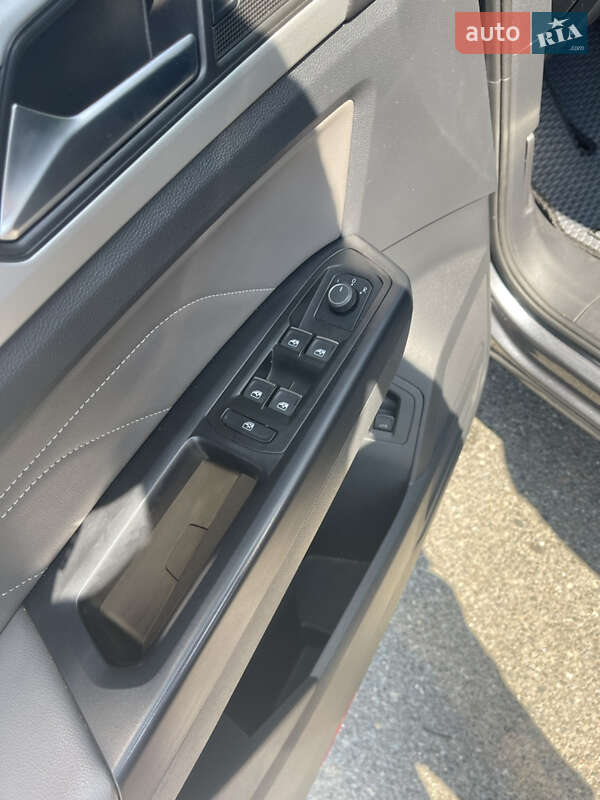 Внедорожник / Кроссовер Volkswagen Atlas 2020 в Киеве