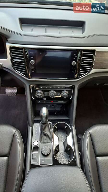 Внедорожник / Кроссовер Volkswagen Atlas 2018 в Коростене