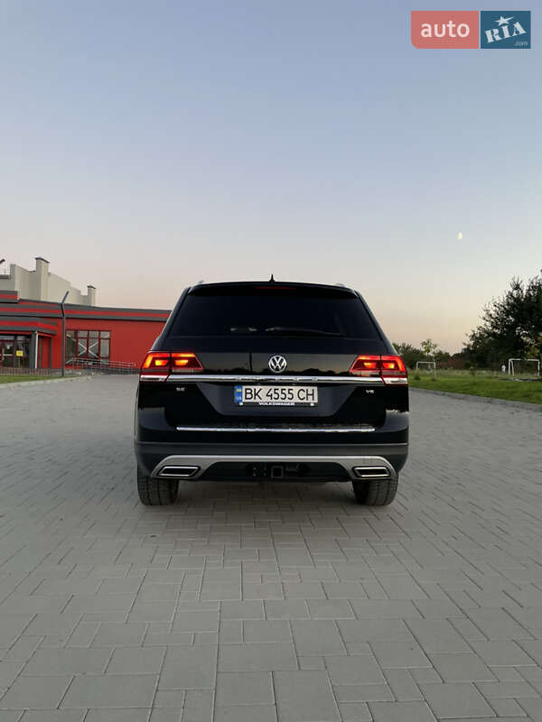 Внедорожник / Кроссовер Volkswagen Atlas 2019 в Здолбунове