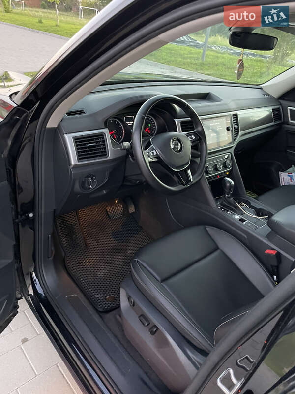 Внедорожник / Кроссовер Volkswagen Atlas 2019 в Здолбунове