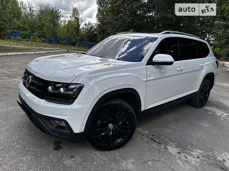 Позашляховик / Кросовер Volkswagen Atlas 2018 в Києві