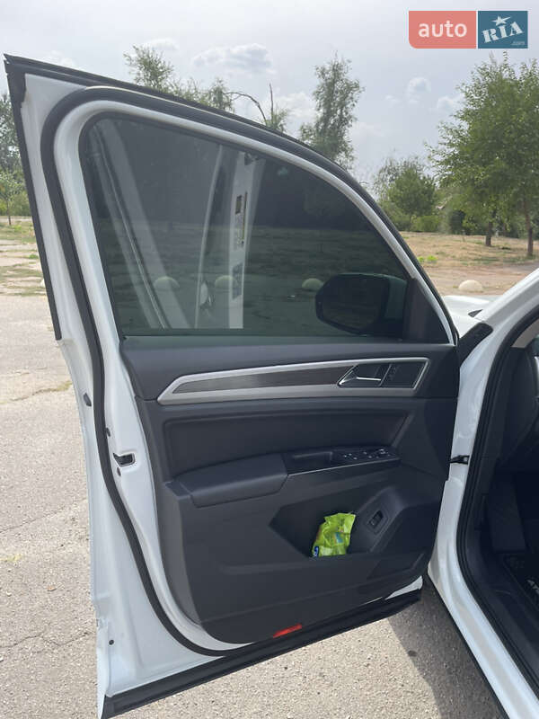 Внедорожник / Кроссовер Volkswagen Atlas 2019 в Кривом Роге