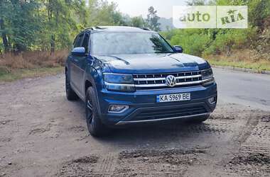 Позашляховик / Кросовер Volkswagen Atlas 2018 в Києві