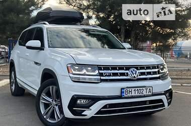 Позашляховик / Кросовер Volkswagen Atlas 2017 в Одесі