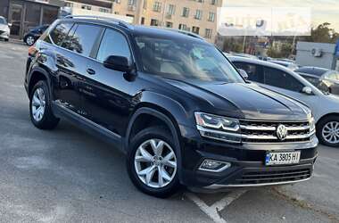 Позашляховик / Кросовер Volkswagen Atlas 2017 в Києві