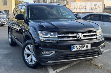 Позашляховик / Кросовер Volkswagen Atlas 2017 в Києві