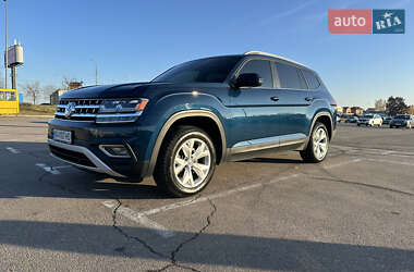 Внедорожник / Кроссовер Volkswagen Atlas 2017 в 