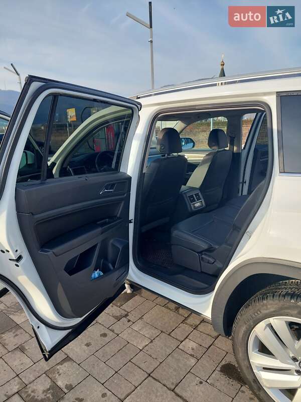 Внедорожник / Кроссовер Volkswagen Atlas 2020 в Хусте