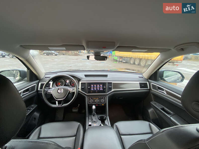 Внедорожник / Кроссовер Volkswagen Atlas 2017 в Луцке
