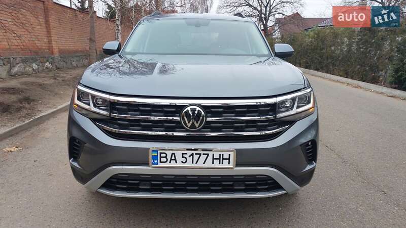 Внедорожник / Кроссовер Volkswagen Atlas 2021 в 