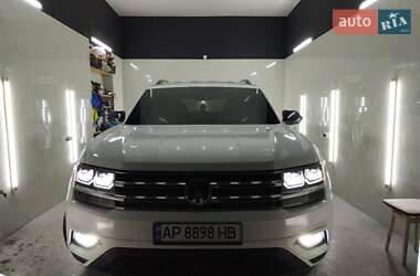 Позашляховик / Кросовер Volkswagen Atlas 2019 в Запоріжжі