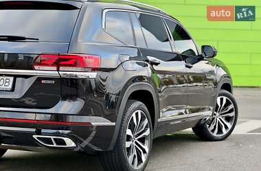 Позашляховик / Кросовер Volkswagen Atlas 2021 в Києві