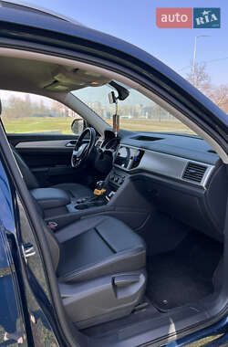 Внедорожник / Кроссовер Volkswagen Atlas 2018 в 