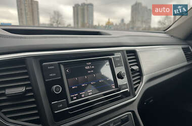 Внедорожник / Кроссовер Volkswagen Atlas 2018 в 