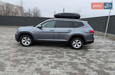 Позашляховик / Кросовер Volkswagen Atlas 2018 в 