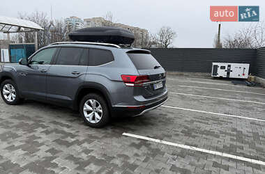 Позашляховик / Кросовер Volkswagen Atlas 2018 в 