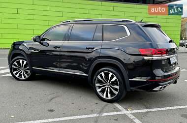 Внедорожник / Кроссовер Volkswagen Atlas 2021 в 