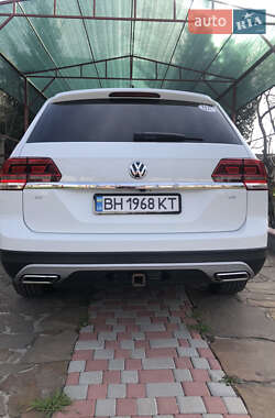 Внедорожник / Кроссовер Volkswagen Atlas 2018 в 