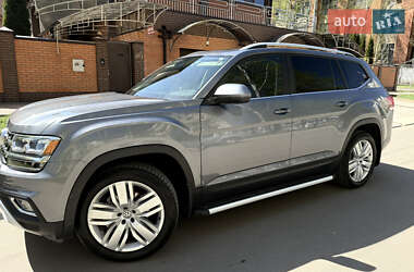 Внедорожник / Кроссовер Volkswagen Atlas 2019 в 