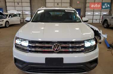 Позашляховик / Кросовер Volkswagen Atlas 2018 в 