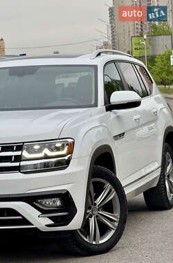 Внедорожник / Кроссовер Volkswagen Atlas 2019 в 