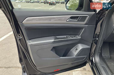Внедорожник / Кроссовер Volkswagen Atlas 2020 в 