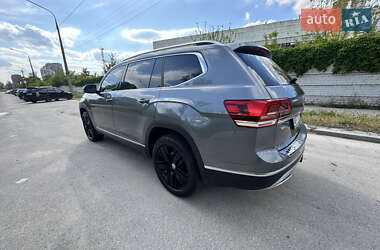Внедорожник / Кроссовер Volkswagen Atlas 2018 в 