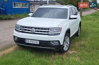 Позашляховик / Кросовер Volkswagen Atlas 2019 в 