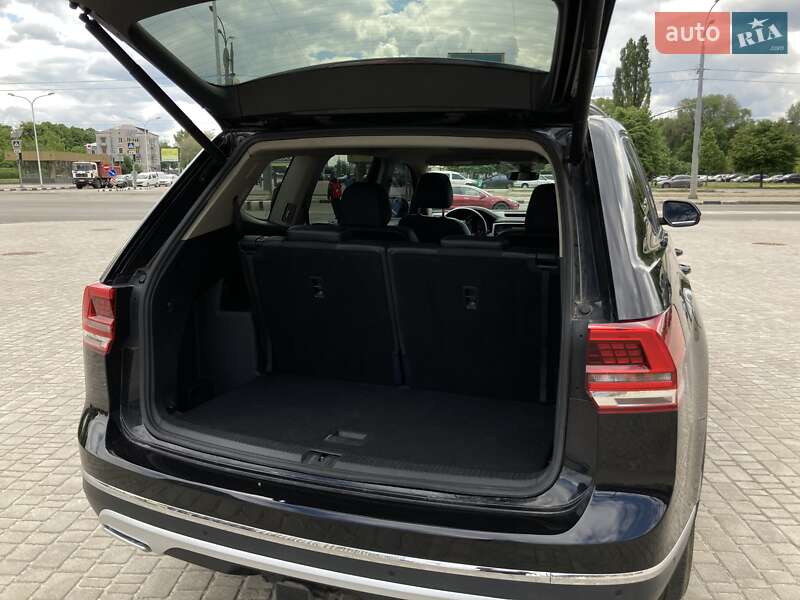 Позашляховик / Кросовер Volkswagen Atlas 2019 в Харкові