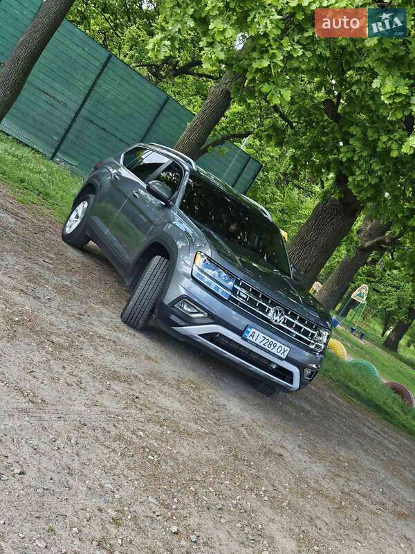 Внедорожник / Кроссовер Volkswagen Atlas 2018 в 