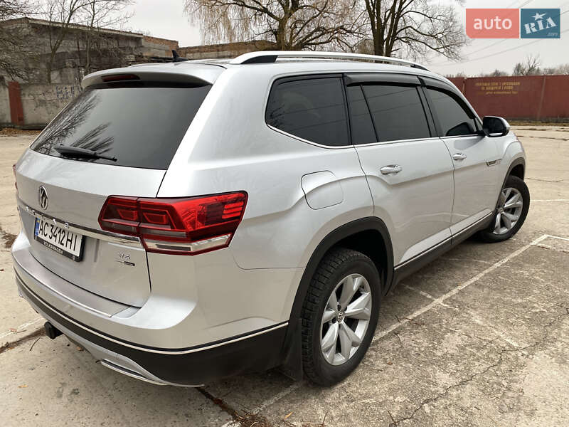 Внедорожник / Кроссовер Volkswagen Atlas 2017 в Кривом Роге