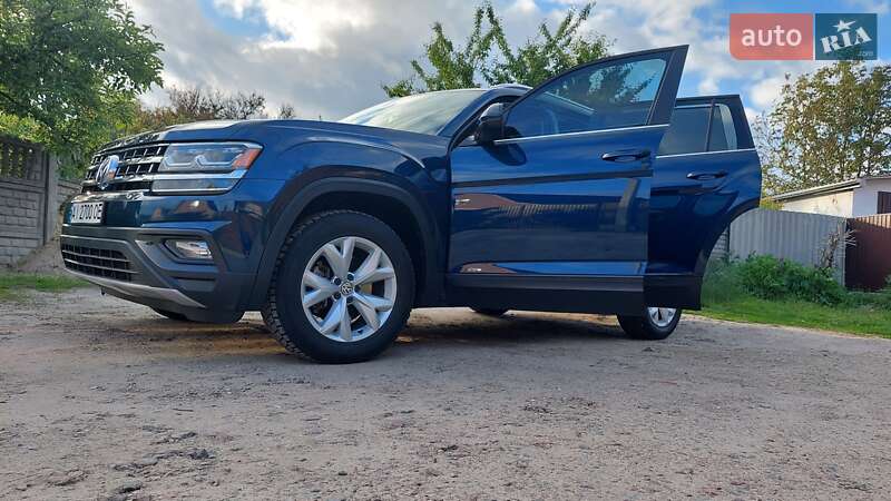 Внедорожник / Кроссовер Volkswagen Atlas 2017 в Василькове