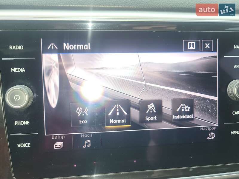 Позашляховик / Кросовер Volkswagen Atlas 2019 в Долинській