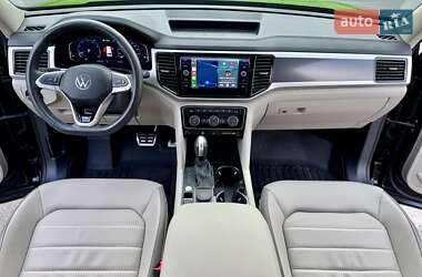 Внедорожник / Кроссовер Volkswagen Atlas 2021 в 