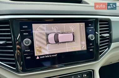 Внедорожник / Кроссовер Volkswagen Atlas 2021 в 