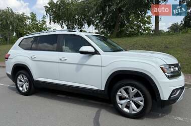 Позашляховик / Кросовер Volkswagen Atlas 2017 в Києві