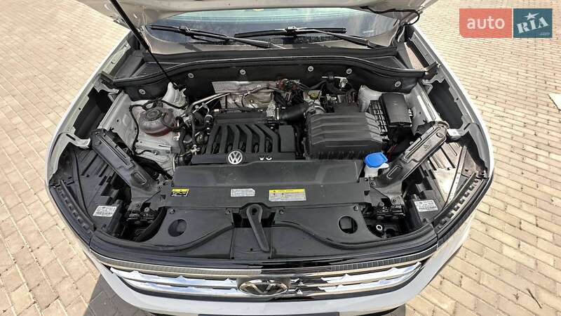 Позашляховик / Кросовер Volkswagen Atlas 2021 в Черкасах