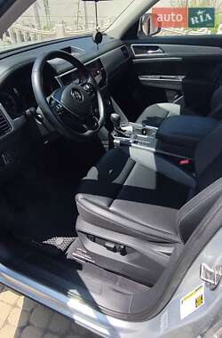 Внедорожник / Кроссовер Volkswagen Atlas 2019 в 