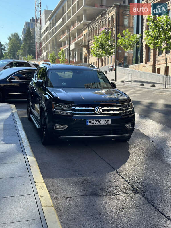 Внедорожник / Кроссовер Volkswagen Atlas 2019 в 