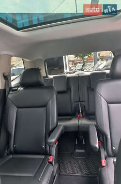 Позашляховик / Кросовер Volkswagen Atlas 2019 в 