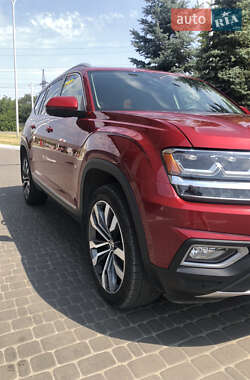 Позашляховик / Кросовер Volkswagen Atlas 2019 в 
