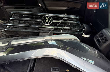 Внедорожник / Кроссовер Volkswagen Atlas 2021 в 