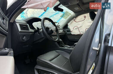 Внедорожник / Кроссовер Volkswagen Atlas 2021 в 