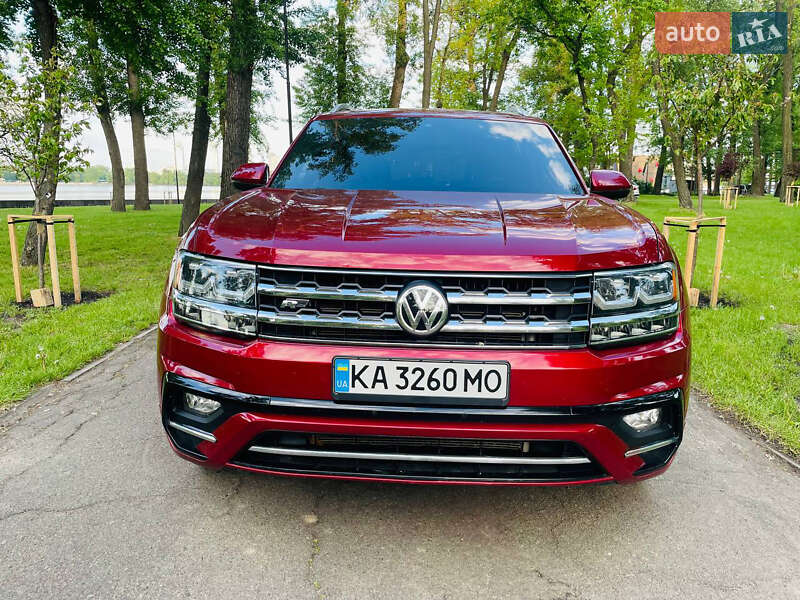 Позашляховик / Кросовер Volkswagen Atlas 2018 в Києві